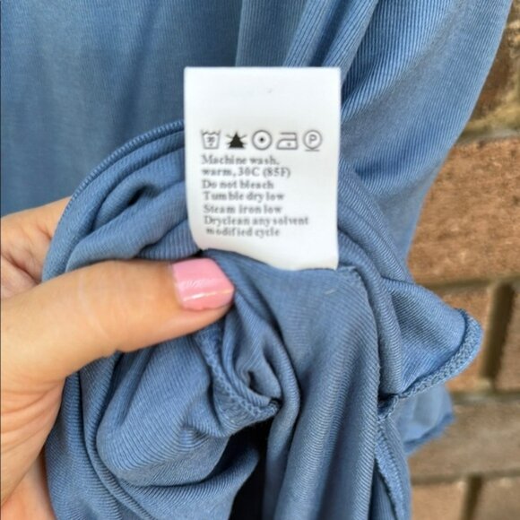 PrettyGarde Blue No-Sleeve Pajama Set for Cozy Sleep or lounge wear - Picture 8 of 9